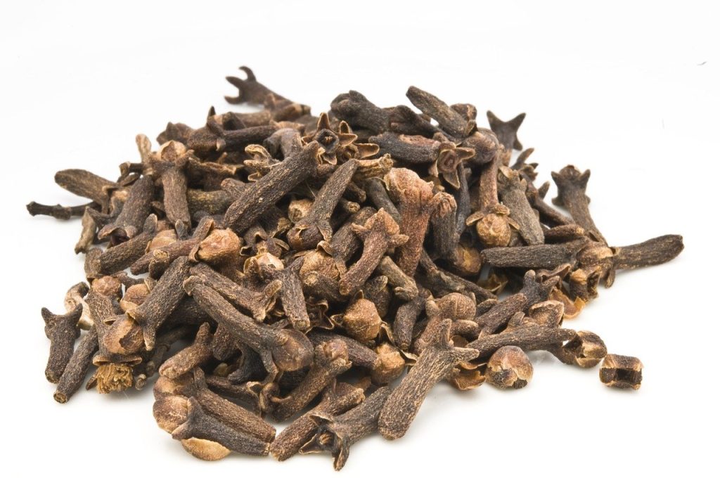 cloves, number 4 on our list of spices