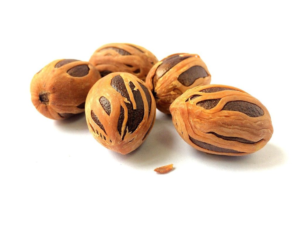nutmeg and mace, number 7 on our list of spices